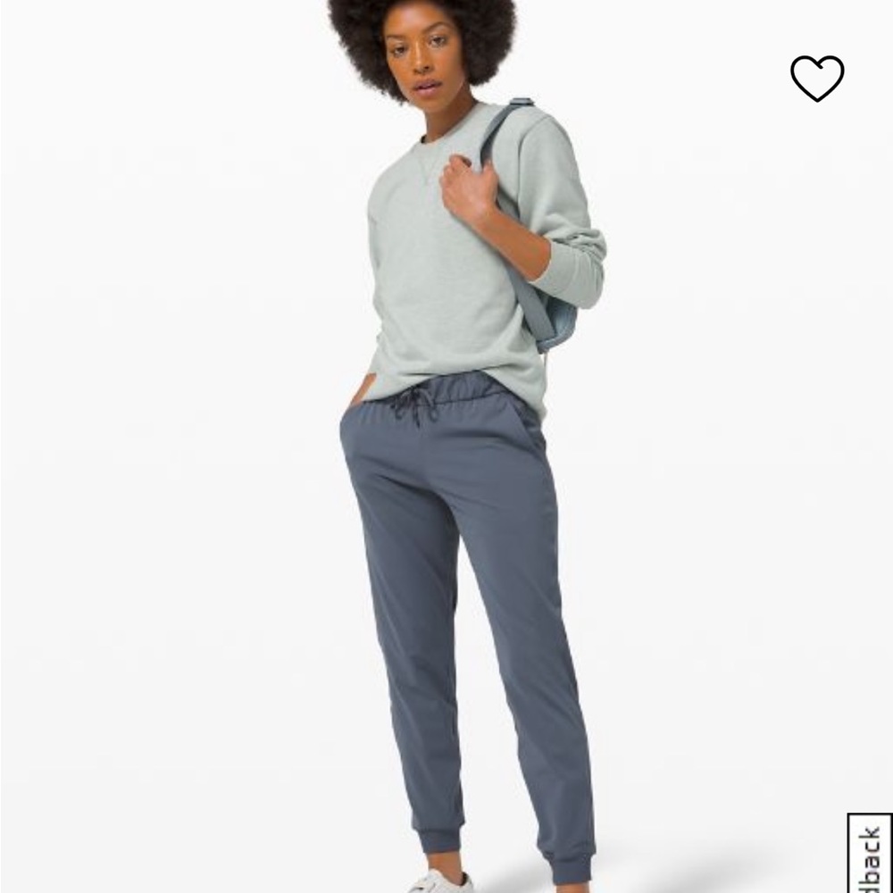 Lululemon On the Fly Jogger (NEW)